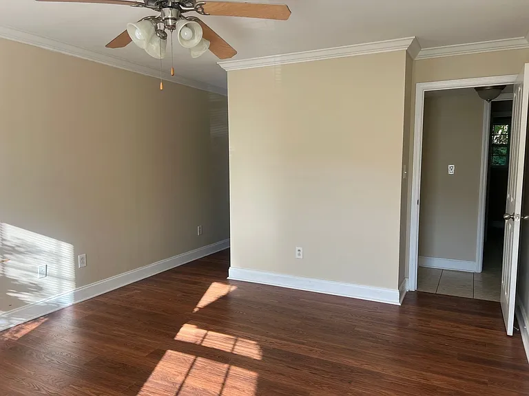 30 Hiddenbrook Ln — Photo 11