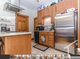 95 Myrtle St #1B, Boston, MA 02114