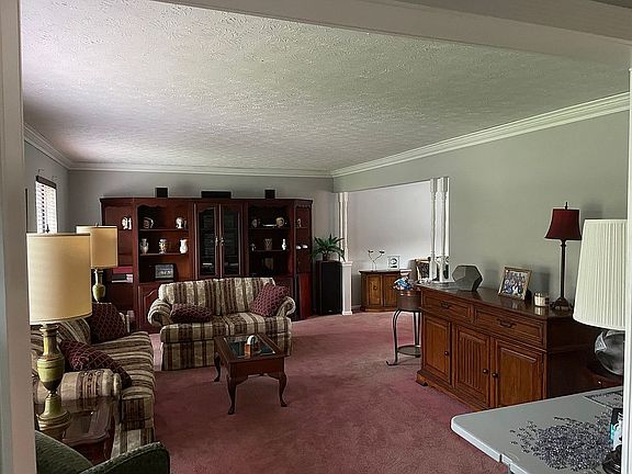 2nd image of 17033 Eagles Nest Cir