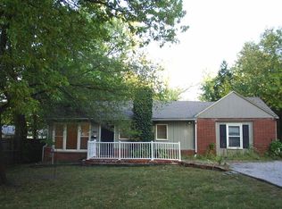 5515 Reeds Rd, Mission, KS 66202