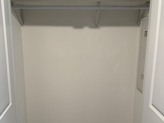 5th image of 100 Carroll St Floor 2