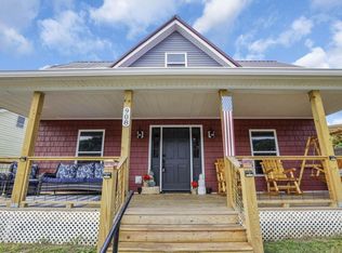 908 S 8th St, Ironton, OH 45638