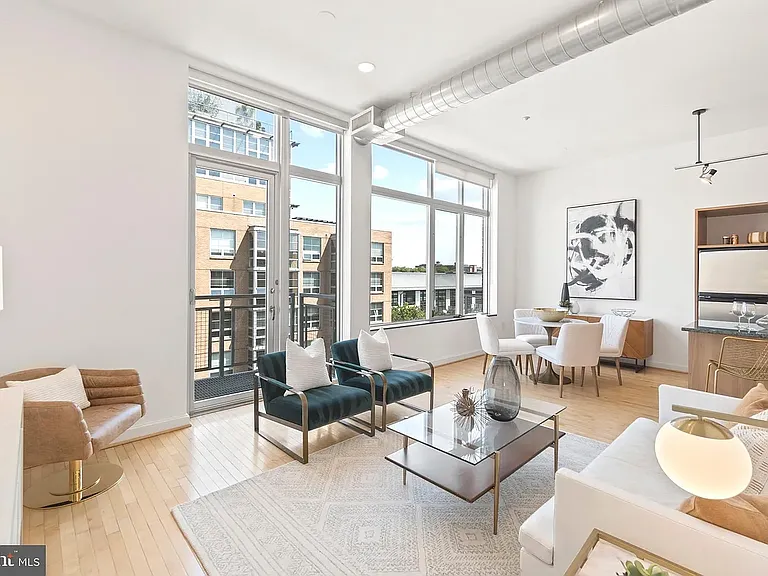 1390 V St NW #501 — Photo 2