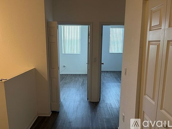 5th image of 352 NE 21st Ave #352