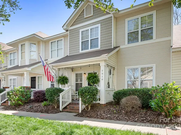 7910 Camden Hollow Rd, Huntersville, NC 28078