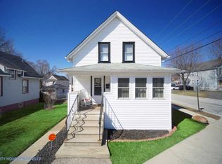 12902 Wahl St, Blue Island, IL 60406