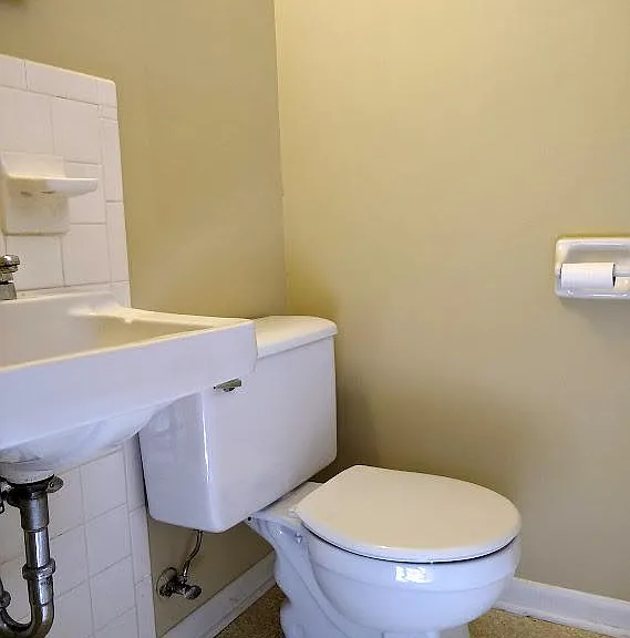 143 Lakeside Park Dr — Photo 11