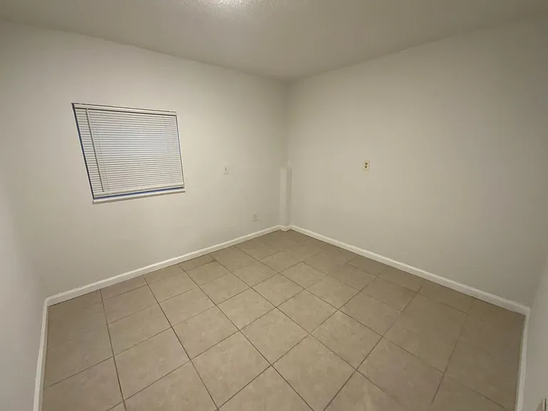 211 Snead Dr — Photo 18