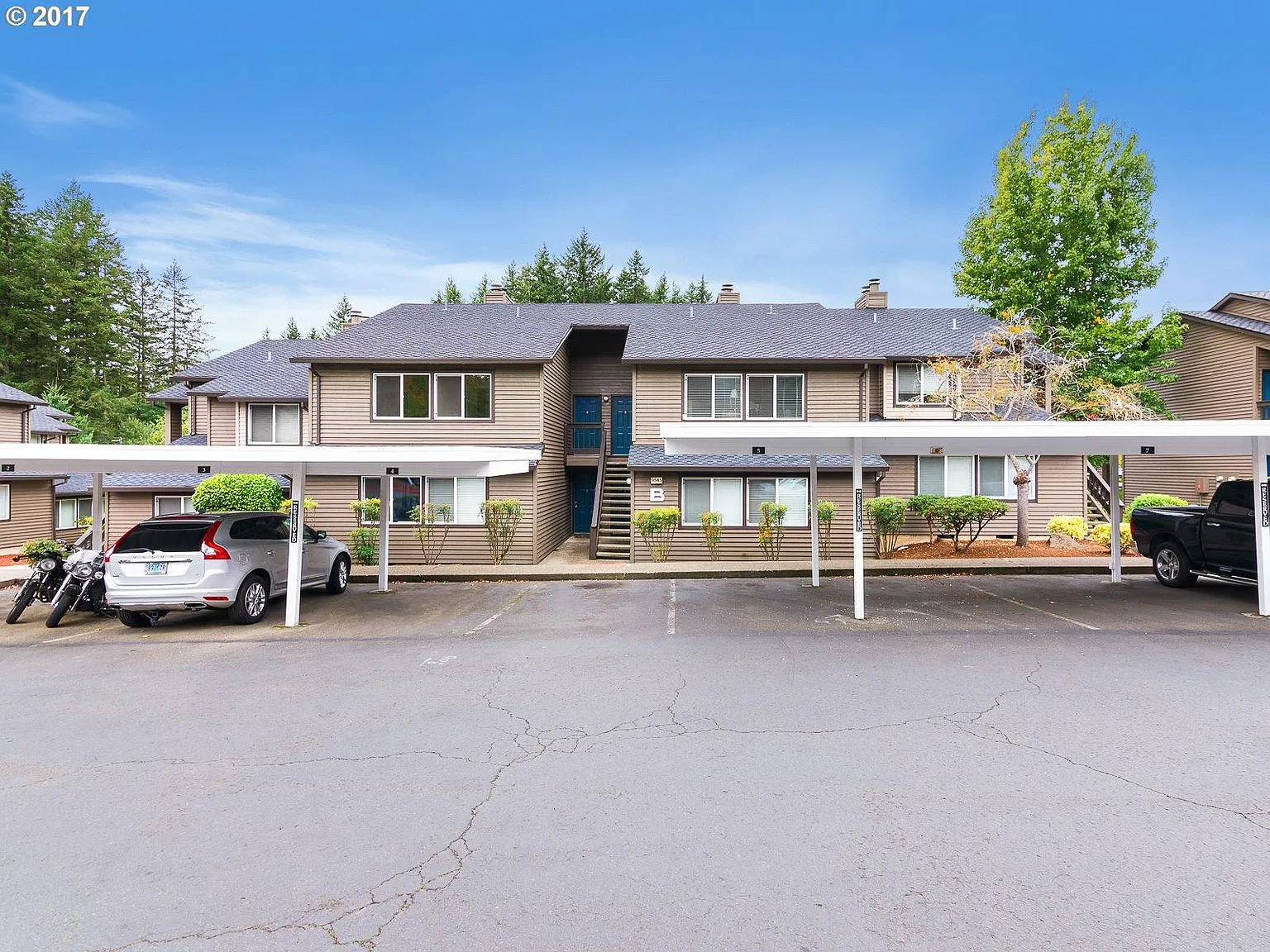 2 bed, $1,650 — Photo 2