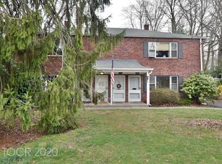99 Arch St APT D, Ramsey, NJ 07446