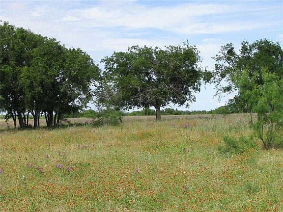 3rd image of 725 County Road 520