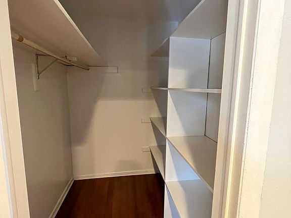 4th image of 209 Hampshire Dr #209