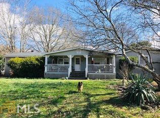 204 Cloud Dr, Locust Grove, GA 30248