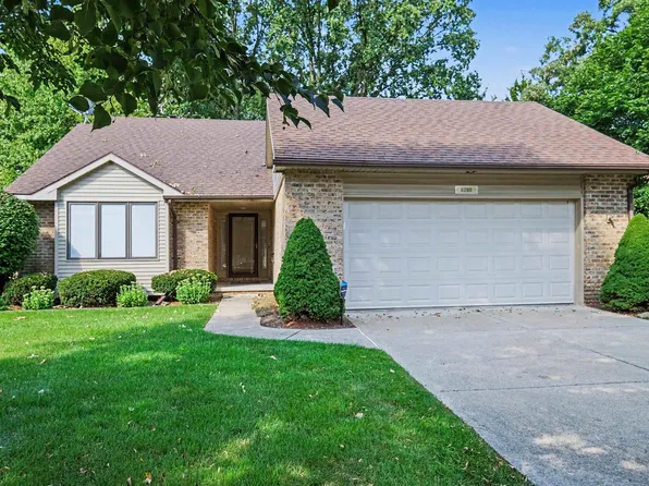 8280 Butternut Ct, Grand Blanc, MI 48439