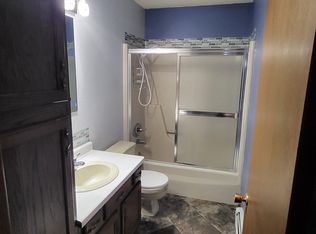 215 W Court St #2, Belle Plaine, MN 56011