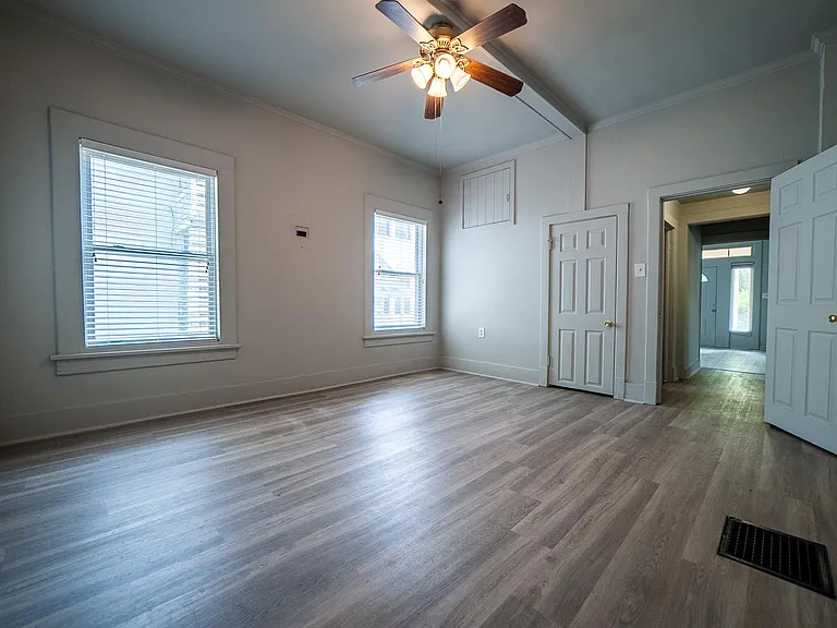 35 S Rembert St — Photo 17