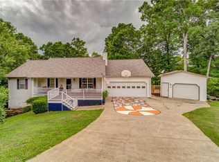 381 Whispering Waters Dr, Jasper, GA 30143