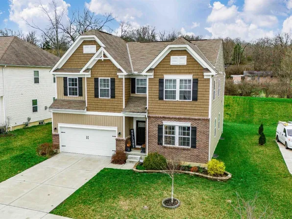10143 Arnold Dr, Cincinnati, OH 45215