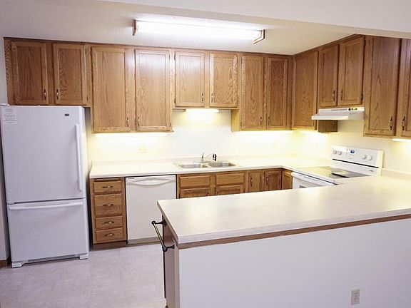 5th image of 1666 Coffman St APT 308