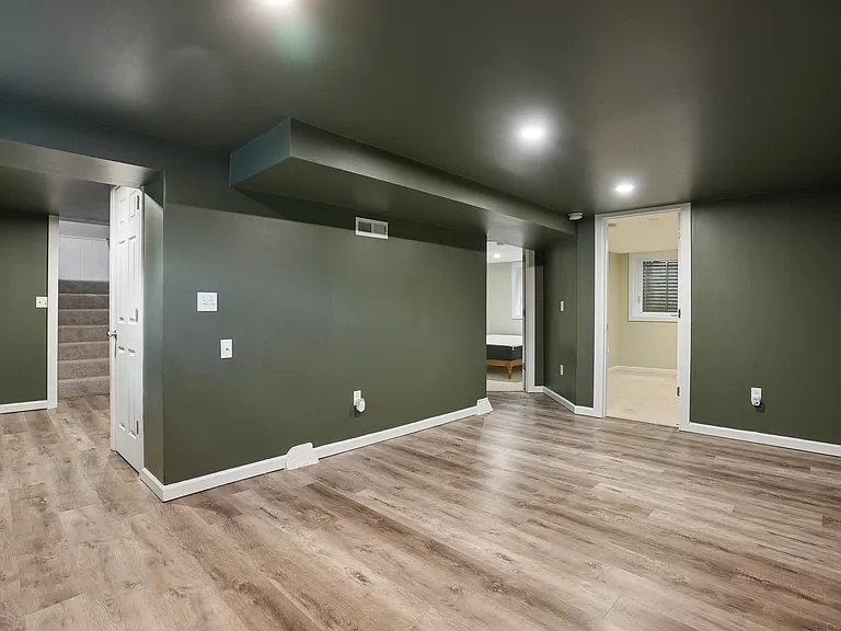 7036 N Wall Ave — Photo 16
