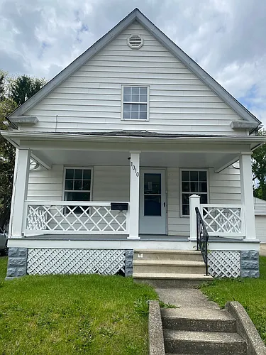 1010 Sawyer Ave Photo 1
