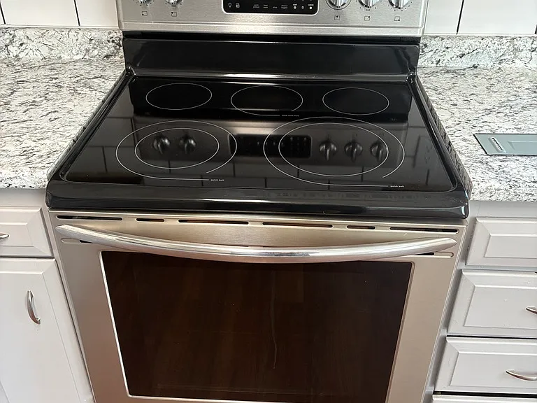 70 Princetonia Dr #4 — Photo 4