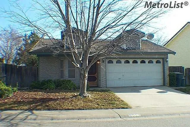 8512 Dowitcher Way photo 1