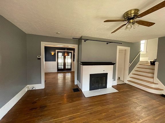 4th image of 1604 Shorb Ave NW
