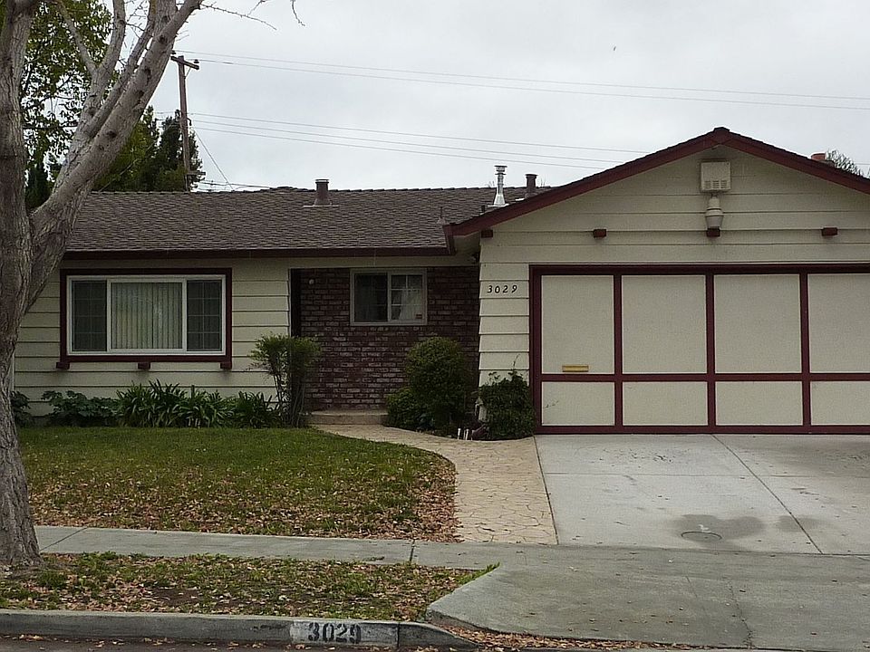 1st image of 3029 Bayberry Ln
