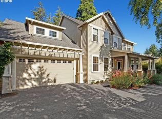 4706 SW Cameron Rd, Portland, OR 97221