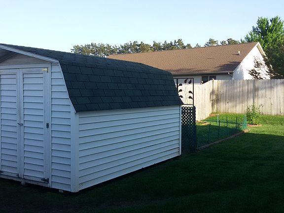 Shed and garden