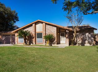 5147 El Capitan St, San Antonio, TX 78233