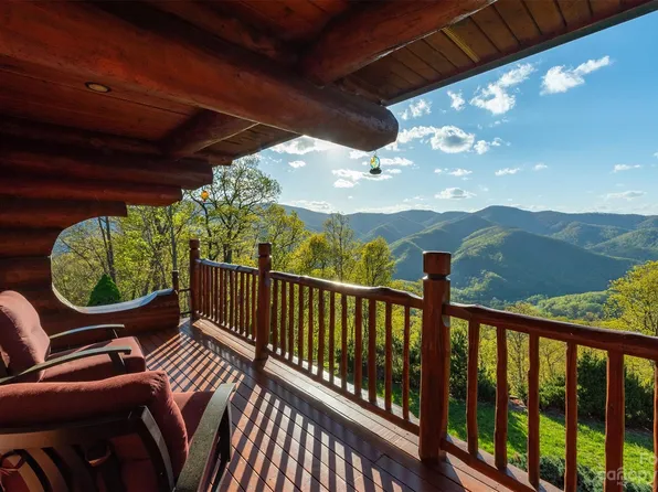 685 Talbot Dr, Canton, NC 28716