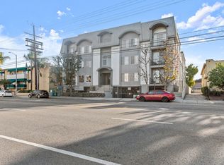 Kester View, Sherman Oaks, CA 91403