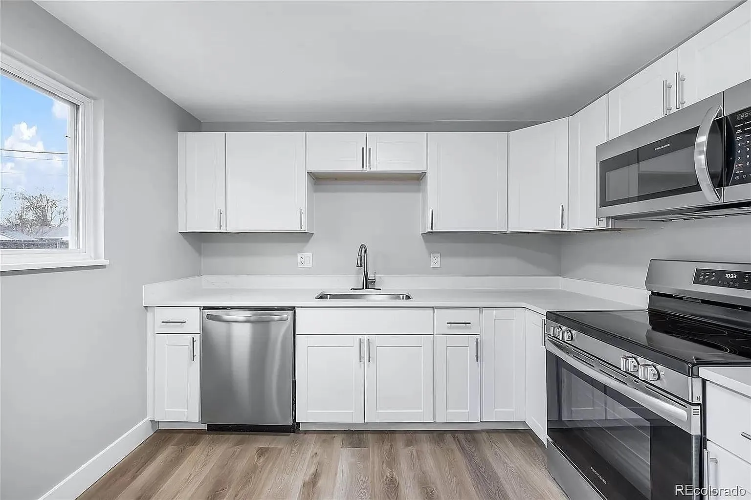 4 bed, 1776 sqft, $2,450 — Photo 4