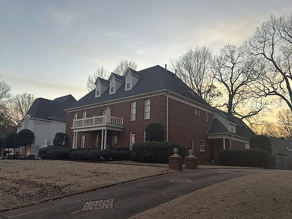 2nd image of 2759 Oakleigh Ln