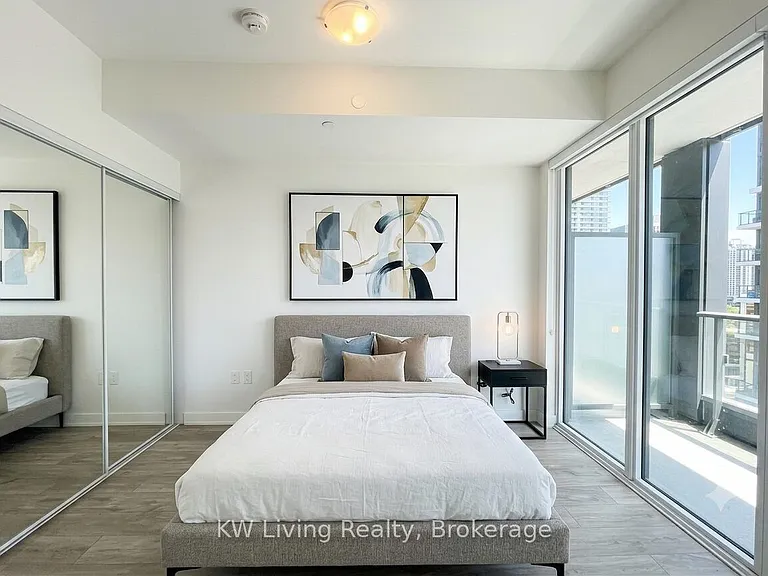 121 Lower Sherbourne St #650 — Photo 9