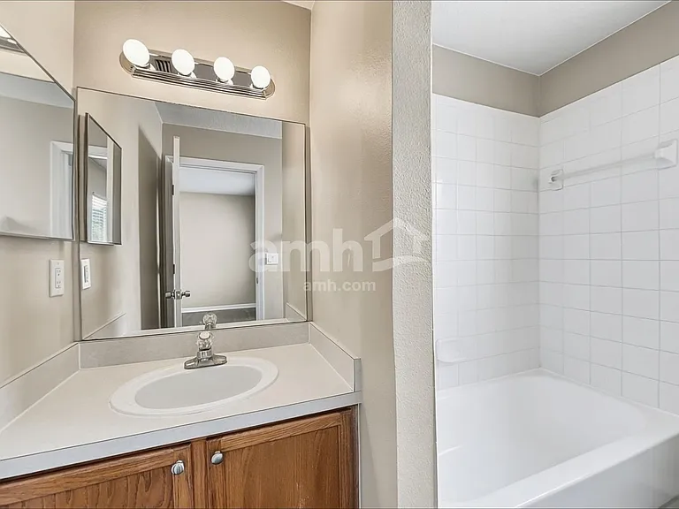 5233 Mango Fruit St — Photo 13