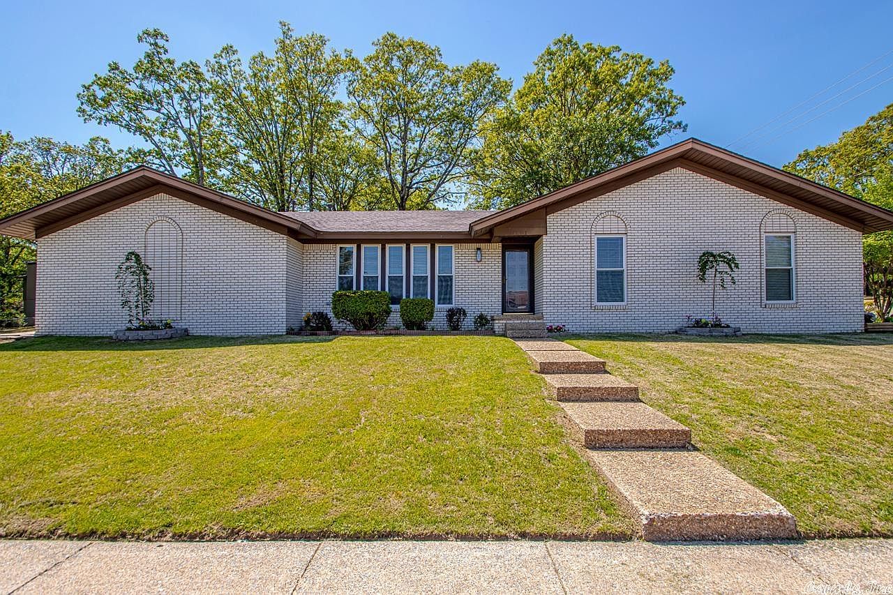 4901 Bunker Hill Dr, N Little Rock, AR 72116 Zillow