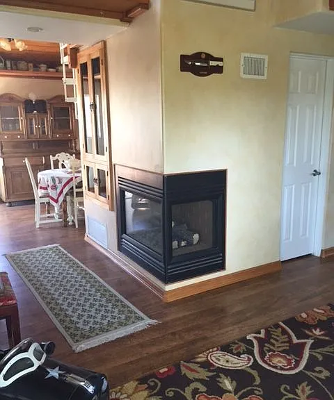 1052 Hacienda Dr #A — Photo 2