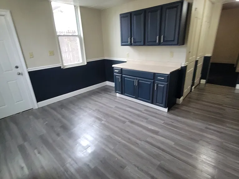 3003 Shadeland Ave — Photo 8