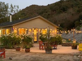 88 Upper Lake Rd, Thousand Oaks, CA 91361