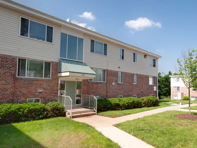 Cherrydale Apartments — Photo 9