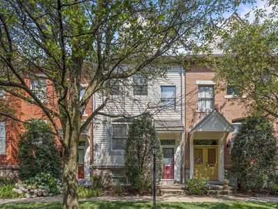 1732 S Shore Ct, Pittsburgh, PA, 15203