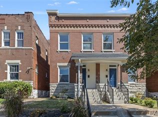 2911 Sidney St, Saint Louis, MO 63104