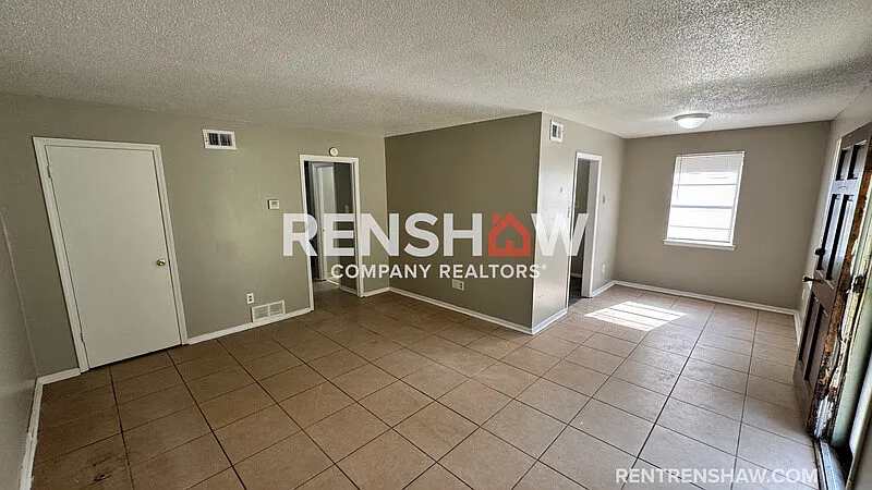 2 bed, 1.0 bath, 893 sqft, $795 — Photo 4