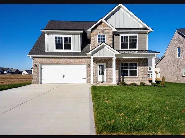 955 Alton Dr, Clarksville, TN 37043