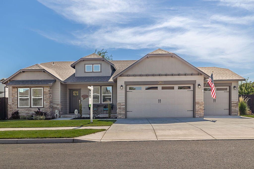 2954 NW 23rd St, Redmond, OR 97756 Zillow