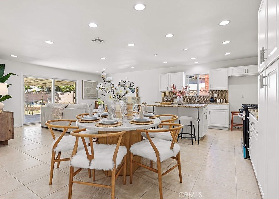 23841 Palmek Cir, Lake Forest, CA 92630 | MLS #WS26190265 | Zillow