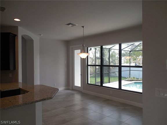 5th image of 1620 SW 51st Terrace Cpe